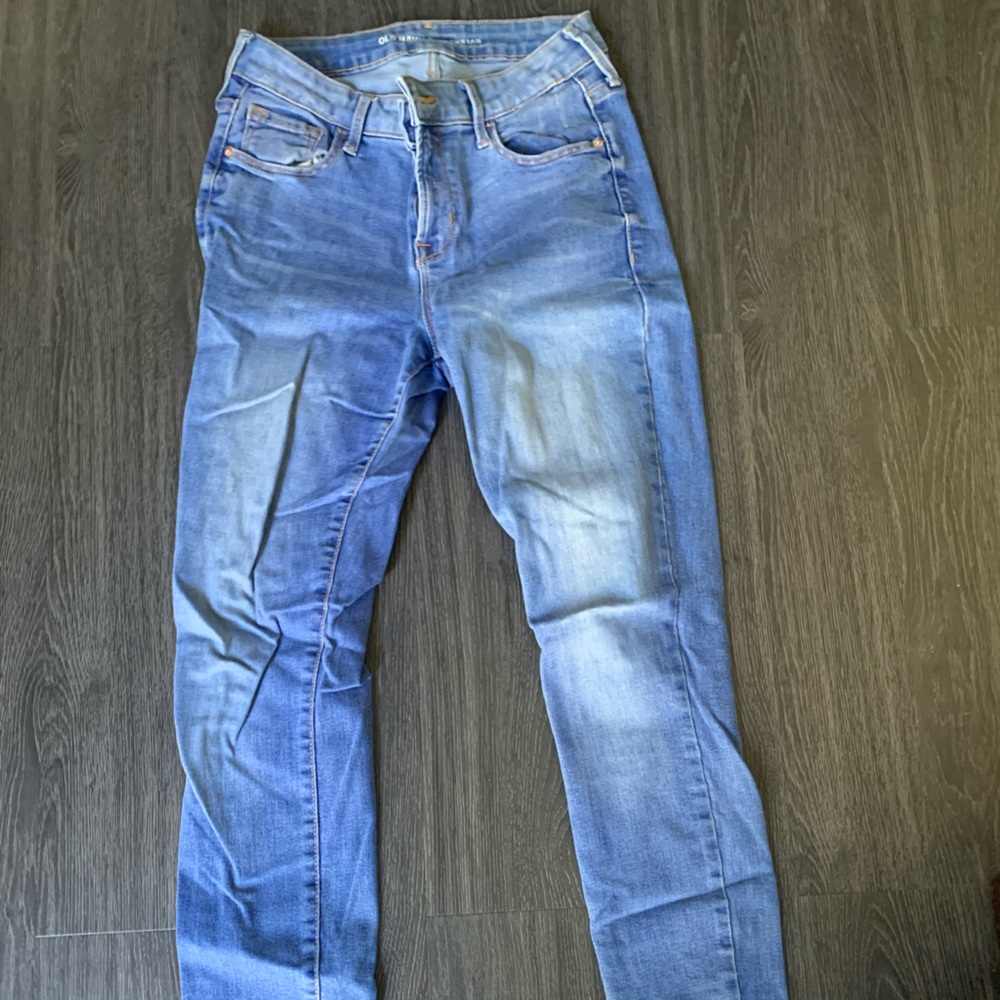 Old Navy Rockstar Jeans mid rise size 4